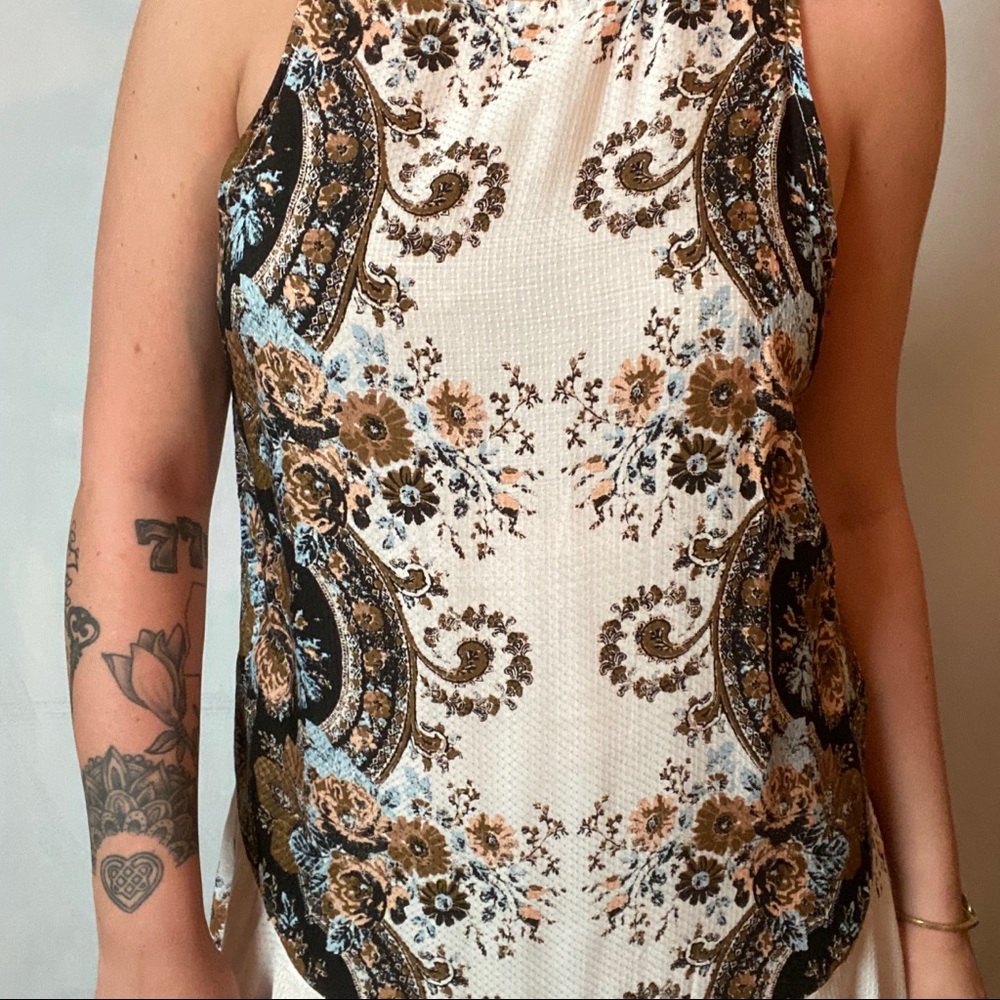 FREE PEOPLE BOHO FLORAL SWING STYLE DRESS - Picture 2 of 5